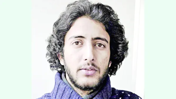 ৬০০ দিন পর কারামুক্ত কাশ্মীরের সাংবাদিক