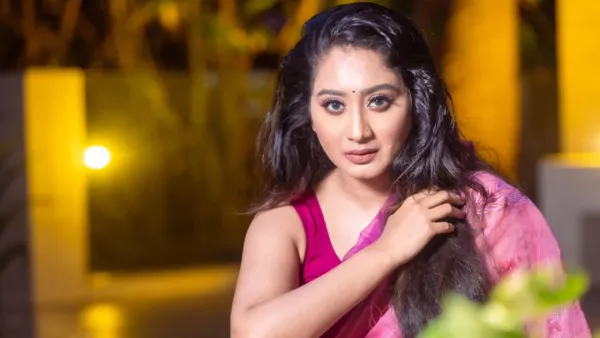 নতুন পরিচয়ে স্বাগতা