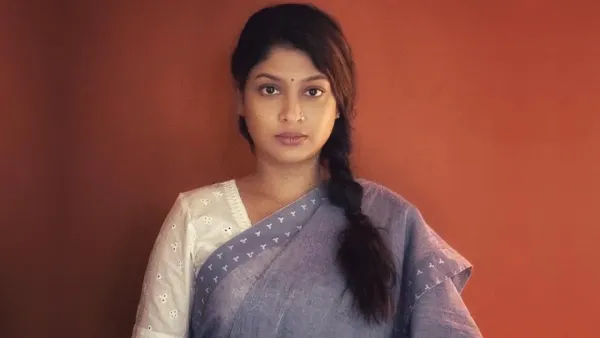 এবার সিনেমার নায়িকা সারিকা