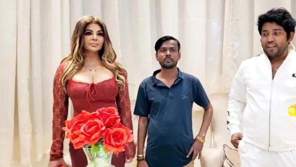 রাখি সাওয়ান্তের নায়ক হিরো আলম, প্রযোজক আরাভ