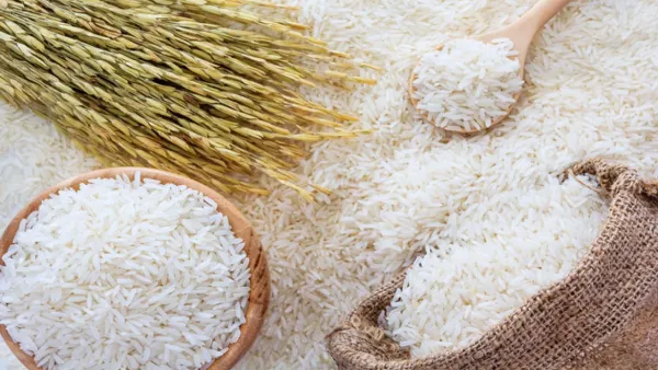 চাল-আটার বাজার চড়া