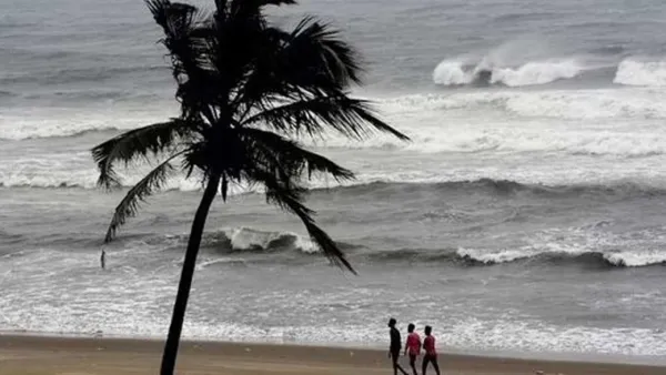 ঘূর্ণিঝড়ে রূপ নিয়েছে গভীর নিম্নচাপ