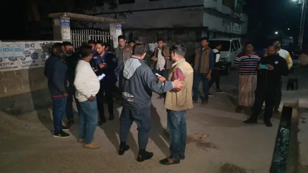 আওয়ামী লীগ অফিসের পাশে দুটি ককটেল বিস্ফোরণ