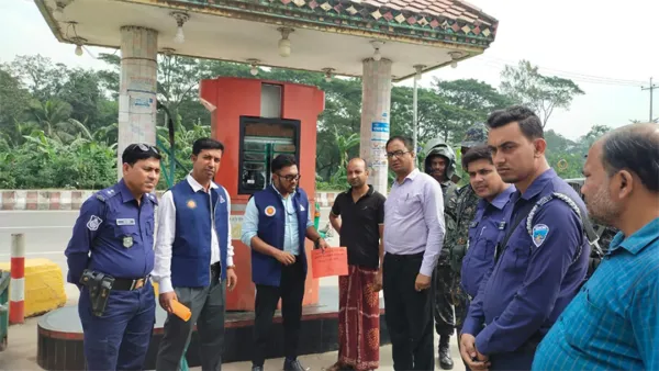 বিচারপতির গাড়িতে তেল কম দেওয়ায় ৬০ হাজার টাকা জরিমানা