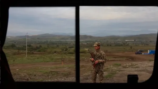 আলোচনায় বসছে আর্মেনিয়া-আজারবাইজান, শান্তিচুক্তির আভাস