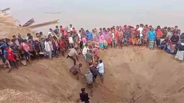 পাথর তুলতে গিয়ে মাটিচাপায় শ্রমিকের মৃত্যু