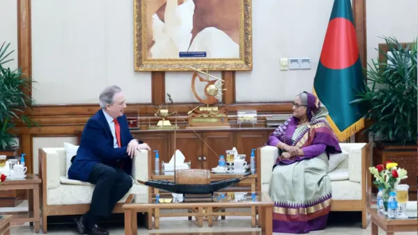 প্রধানমন্ত্রীর সঙ্গে স্পেনের রাষ্ট্রদূতের বিদায়ী সাক্ষাৎ