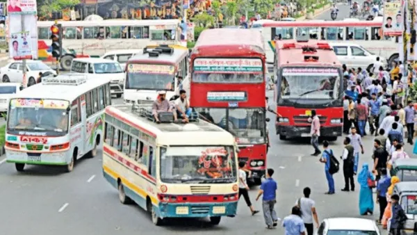 হরতালে যান চলাচল অনেকটাই স্বাভাবিক
