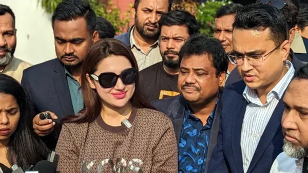 ডিবি কার্যালয় থেকে বেরিয়ে ভুল স্বীকার করলেন অপু বিশ্বাস