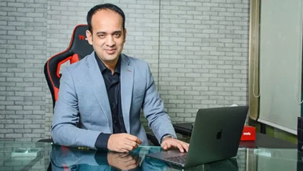 মুক্তি পেলেন ইভ্যালির রাসেল