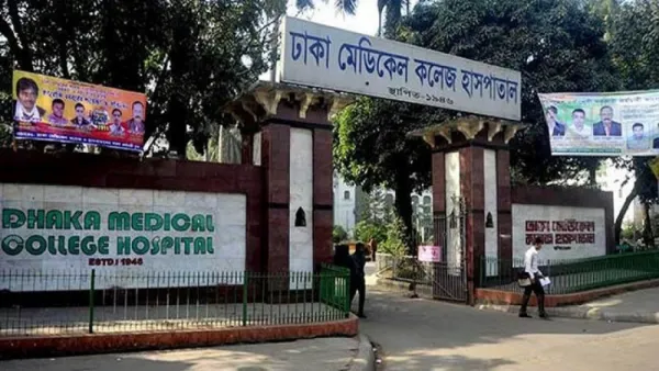 হানিফ ফ্লাইওভারে বাসের ধাক্কায় মোটরসাইকেল থেকে পড়ে চালকের মৃত্যু