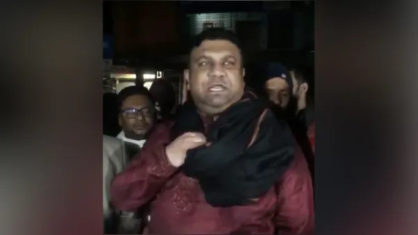 ‘গলা নামিয়ে দেওয়া’র হুমকি, শাজাহান খানের ছেলে আসিবুরকে শোকজ