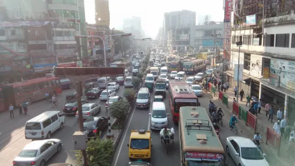 ঢাকার বাতাস আজ ‘খুব অস্বাস্থ্যকর’