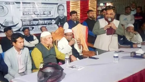 ‘লতিফ সিদ্দিকী বহিষ্কৃত, তাকে ভোট দেবেন না’