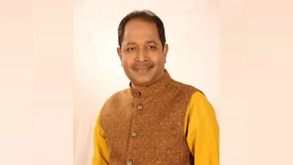 নৌকার প্রার্থীকে সশরীরে হাজির হয়ে ব্যাখ্যা প্রদানের নির্দেশ