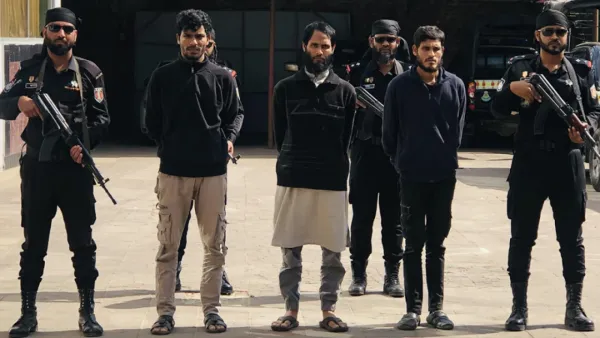 কক্সবাজারে ককটেল, সরঞ্জামসহ ৩ আরসা সদস্য গ্রেপ্তার