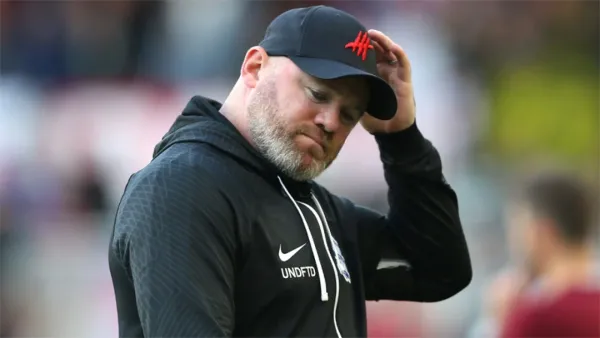 ১৫ ম্যাচ পরেই বহিষ্কার রুনি