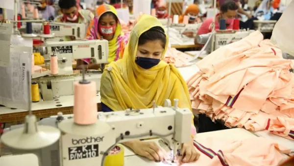 পোশাকে বাড়লেও সামগ্রিক রপ্তানি আয়ে নেই সুখবর