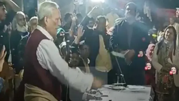 ‘জয় বাংলা না বললে আমার হিট আসে না’