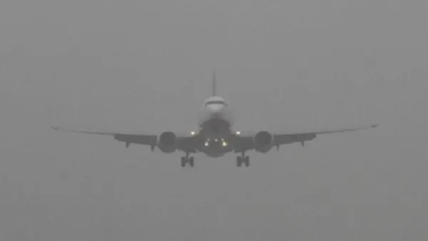 ঘন কুয়াশায় ঢাকার ৭ ফ্লাইট গেল কলকাতা-হায়দ্রাবাদ