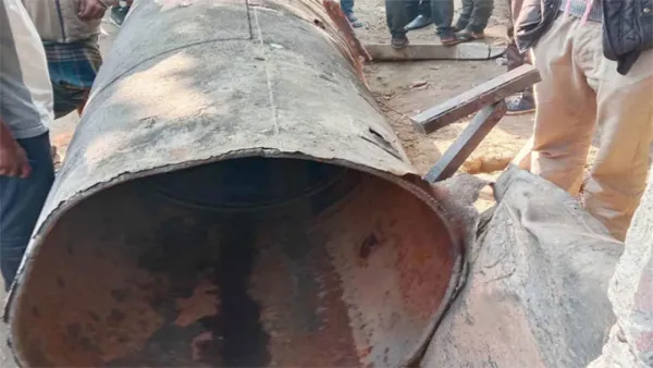 ঠাকুরগাঁওয়ে বয়লার বিস্ফোরণ, নারী-শিশুসহ নিহত ৩