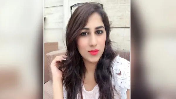 হত্যার পর টেনে-হিঁচড়ে হোটেল থেকে বের করা হলো মডেলের মরদেহ