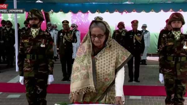 বঙ্গবন্ধুর সমাধিতে শ্রদ্ধা জানালেন প্রধানমন্ত্রী