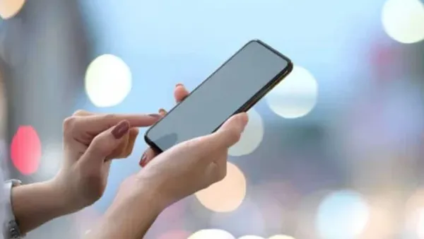 নিবন্ধনহীন মোবাইল ফোন বন্ধের নির্দেশ