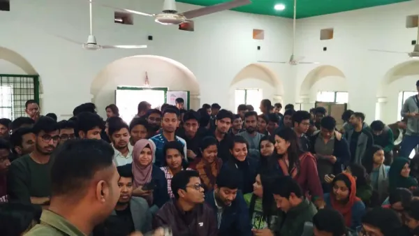 ঢাবিতে ছাত্রলীগের দুই পক্ষের মারামারি, ৪ জনকে বহিষ্কার