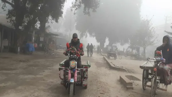 তেঁতুলিয়ায় তীব্র শৈত্যপ্রবাহ, তাপমাত্রা ৫ ডিগ্রির ঘরে