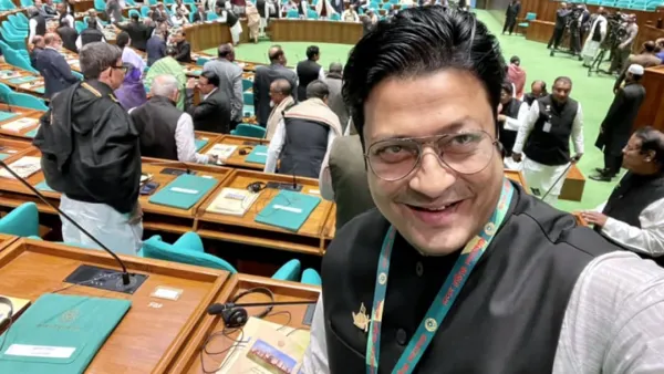 প্রথমবার সংসদ অধিবেশনে গিয়ে যা বললেন ফেরদৌস