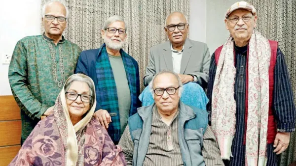 মুখরিত আড্ডায় কিংবদন্তিরা