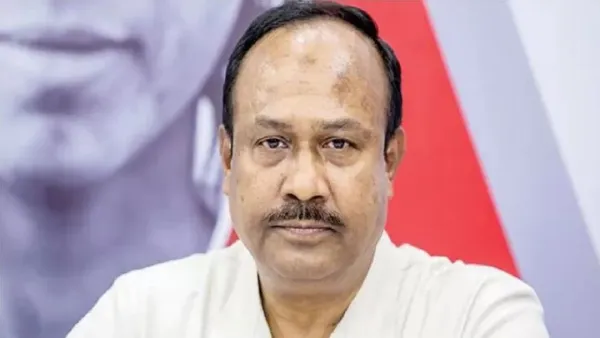 পাঠ্যবই থেকে বিতর্কিত লাইন প্রত্যাহারের আহ্বান চুন্নুর