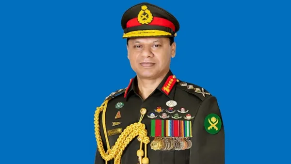 ৩ দিনের সফরে কাতার গেলেন সেনাপ্রধান