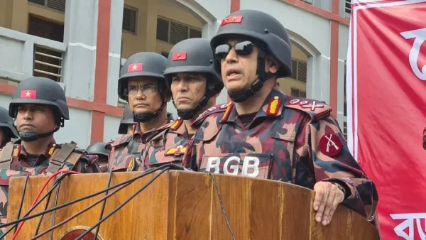 ‘অবৈধভাবে আর একজনকেও বাংলাদেশে ঢুকতে দেওয়া হবে না’