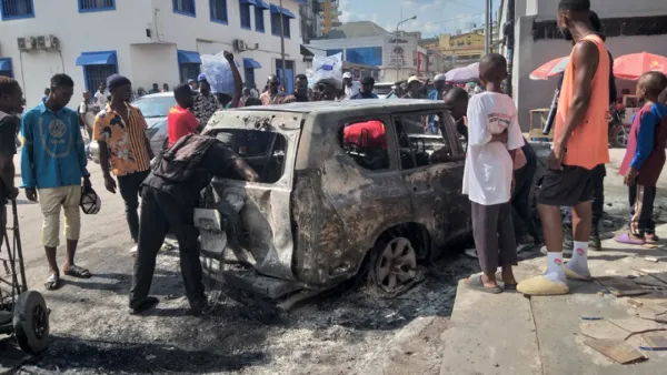 সোমালিয়ায় সামরিক ঘাঁটিতে হামলা, নিহত ৫