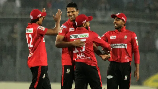 ঢাকার টানা নবম হার, তিনে উঠে এল বরিশাল