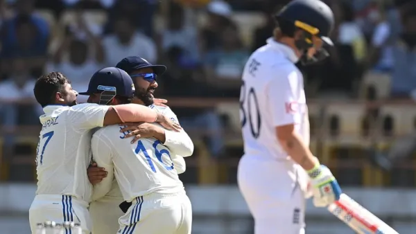 জয়সোয়ালের দ্বিশতকের দিনে ইতিহাসের সবচেয়ে বড় জয় পেল ভারত