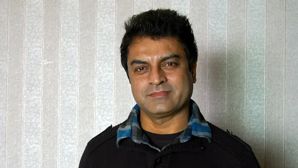 শুভ্র দেবের কথায় সমালোচনার ঝড়