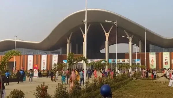 বাণিজ্যমেলায় বিক্রি হয়েছে ৪০০ কোটি টাকার পণ্য