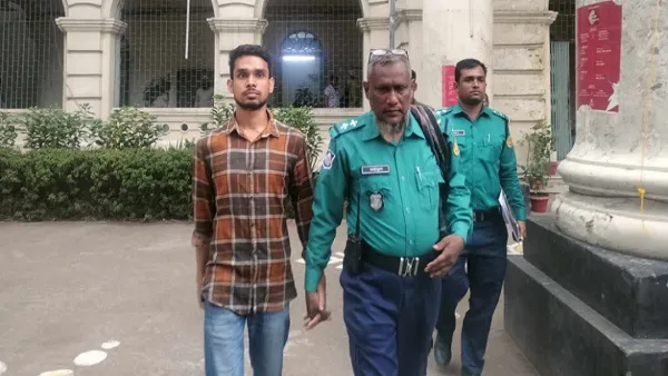 জবিতে হিযবুত তাহরীরের লিফলেট বিতরণকালে ঢাবি শিক্ষার্থী আটক