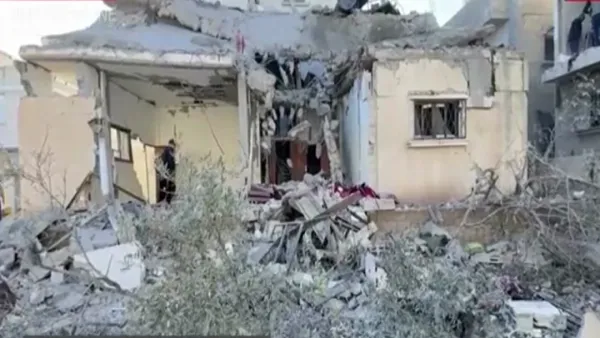 গাজার আবাসিক এলাকায় হামলা, নিহত ৪০