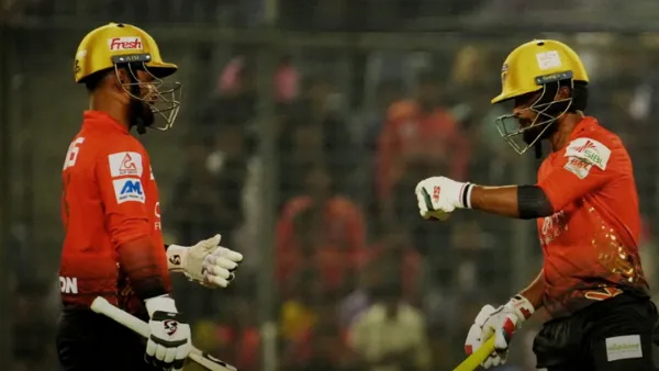 লিটন-হৃদয়ের খুনে ব্যাটিংয়ে রংপুরকে হারিয়ে ফাইনালে কুমিল্লা