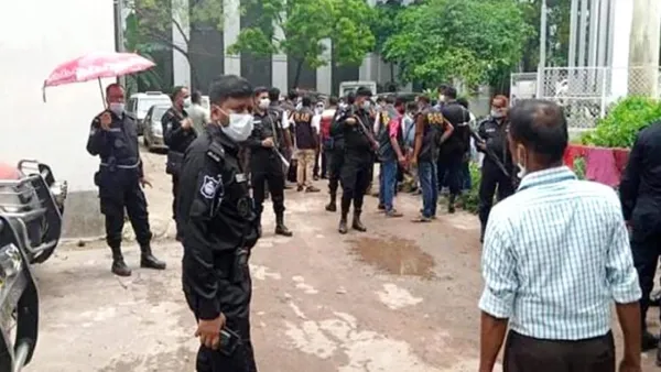 দালাল ধরতে বিভিন্ন হাসপাতালে র‍্যাবের অভিযান, আটক ৩৬