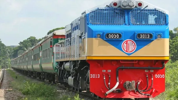 ইঞ্জিন বিকল, উত্তরবঙ্গের সঙ্গে ঢাকার রেল যোগাযোগ বন্ধ