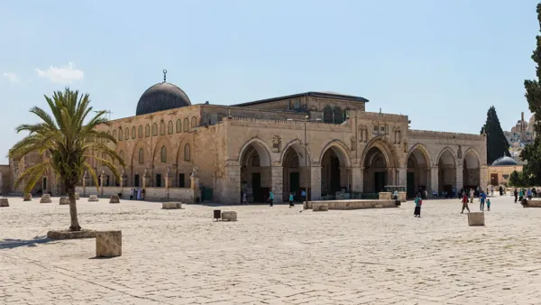 আল-আকসা মসজিদে নামাজ পড়তে পারবেন মুসল্লিরা