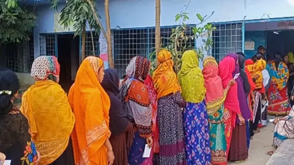 আঙুলের ছাপে জটিলতা, সাবান দিয়ে হাত ধুতে বললেন নির্বাচন কর্মকর্তা