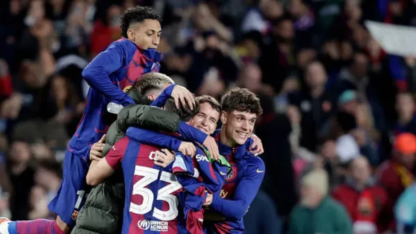 নাপোলিকে বিদায় করে কোয়ার্টারে বার্সা