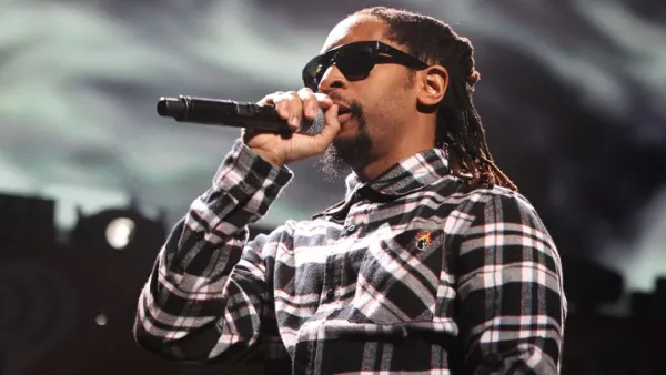 ইসলাম ধর্ম গ্রহণ করলেন জনপ্রিয় মার্কিন র‌্যাপার