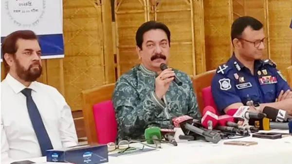 ঈদযাত্রায় বেশি ভাড়া নিলে সেই বাস বন্ধের হুঁশিয়ারি